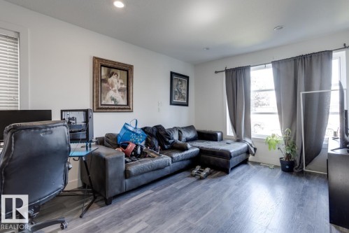 8722 150 Street Nw, Edmonton, AB - Indoor Photo Showing Living Room