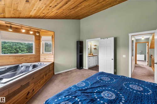 #35 53504 Rge Road 280, Rural Parkland County, AB - Indoor Photo Showing Bedroom