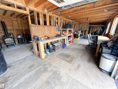 Range Road 32 Township 524, Rural Parkland County, AB - Indoor