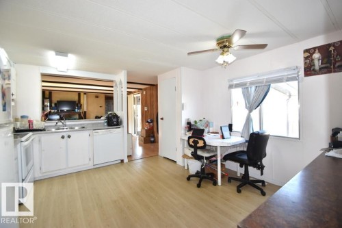 5222 3Rd Avenue, Boyle, AB - Indoor