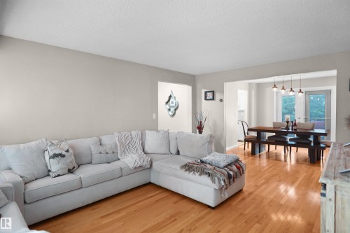 112 Gariepy Crescent Nw, Edmonton, AB 