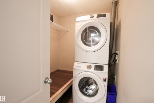 #7206 7327 South Terwillegar Dr Nw, Edmonton, AB - Indoor Photo Showing Laundry Room