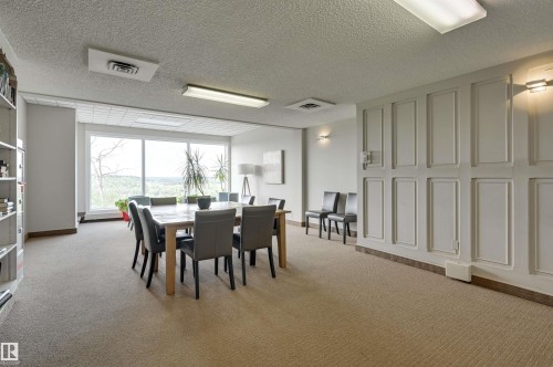 #701 12141 Jasper Av Nw, Edmonton, AB - Indoor Photo Showing Dining Room