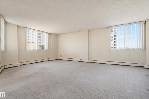 #701 12141 Jasper Av Nw, Edmonton, AB - Indoor Photo Showing Other Room