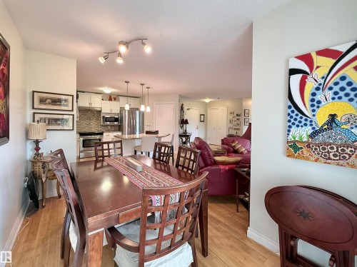 #403 3 Perron St, St. Albert, AB - Indoor Photo Showing Dining Room