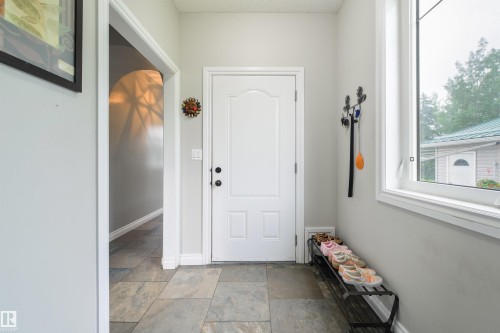 56010 Rge Road 20A, Rural Lac Ste. Anne County, AB - Indoor