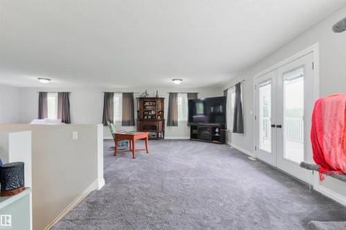 56010 Rge Road 20A, Rural Lac Ste. Anne County, AB - Indoor