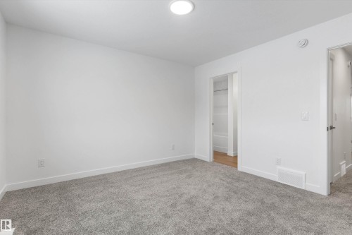 919 19 Avenue Nw, Edmonton, AB - Indoor Photo Showing Other Room
