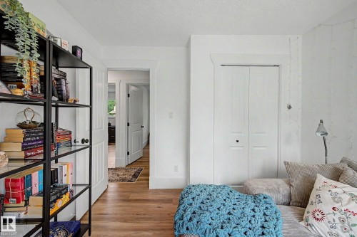 4305 43A Avenue, Leduc, AB - Indoor Photo Showing Bedroom