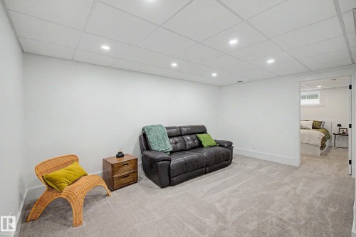 4305 43A Avenue, Leduc, AB - Indoor