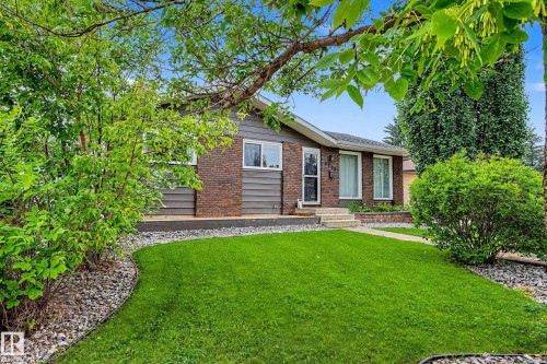 4305 43A Avenue, Leduc, AB - Outdoor