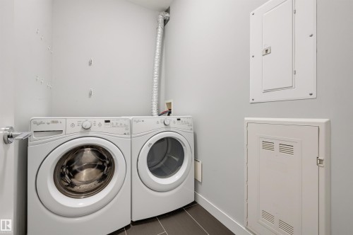 #103 10611 117 St Nw, Edmonton, AB - Indoor Photo Showing Laundry Room