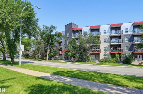 #103 10611 117 St Nw, Edmonton, AB - Outdoor