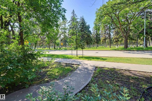 #103 10611 117 St Nw, Edmonton, AB - Outdoor