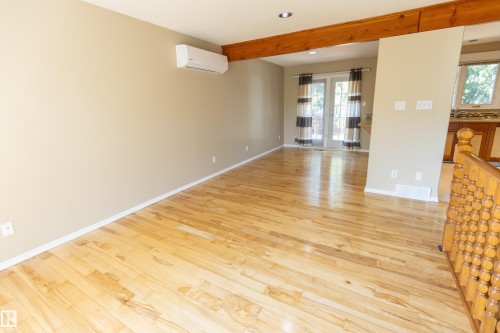 1108 39 Street Nw, Edmonton, AB - Indoor Photo Showing Other Room