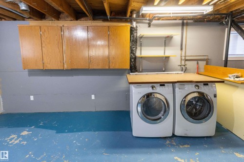 1108 39 Street Nw, Edmonton, AB - Indoor Photo Showing Laundry Room