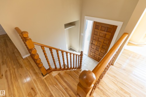 1108 39 Street Nw, Edmonton, AB - Indoor Photo Showing Other Room
