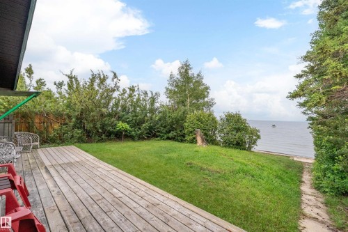 207 1St Avenue, Rural Wetaskiwin County, AB - Outdoor With Deck Patio Veranda