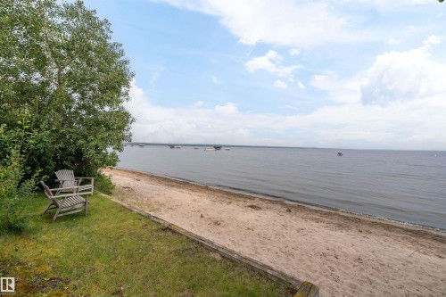 207 1St Avenue, Rural Wetaskiwin County, AB - Outdoor With Body Of Water With View