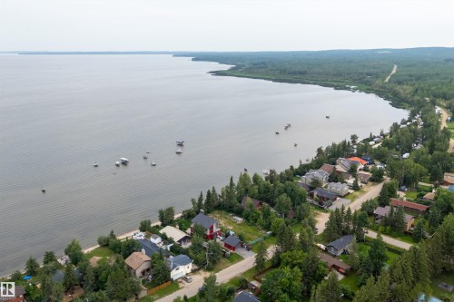 207 1St Avenue, Rural Wetaskiwin County, AB - Outdoor With Body Of Water With View
