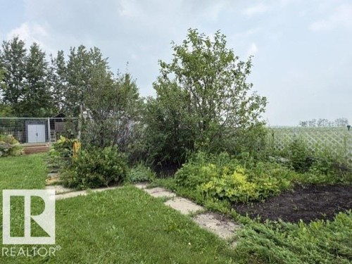 #67 9501 104A Avenue, Westlock, AB - Outdoor
