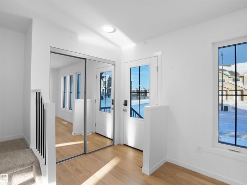 652 Uplands Drive Nw, Edmonton, AB - Indoor Photo Showing Other Room
