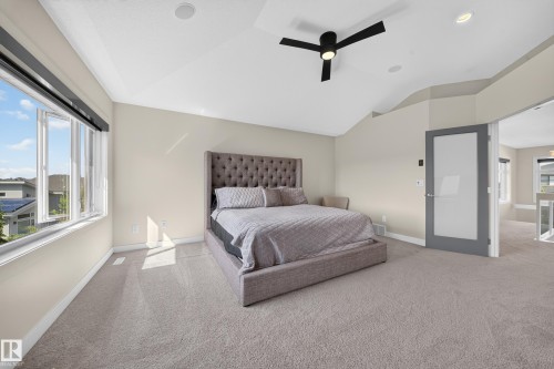 1116 Hainstock Green Sw, Edmonton, AB - Indoor Photo Showing Bedroom