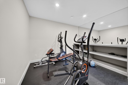 1116 Hainstock Green Sw, Edmonton, AB - Indoor Photo Showing Gym Room