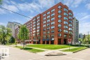 #327 10160 114 St Nw, Edmonton, AB  - Outdoor With Facade 