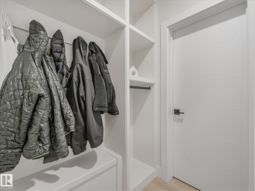 1214 Eaton Lane Nw, Edmonton, AB - Indoor With Storage