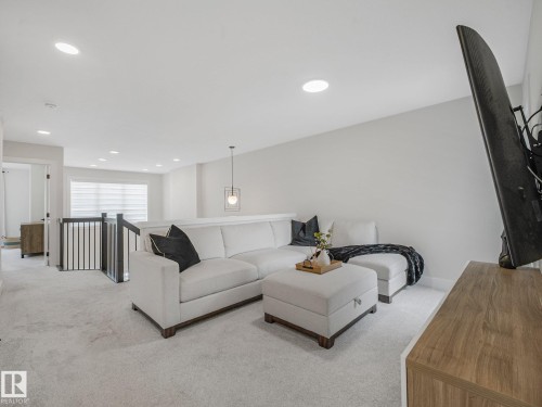 1214 Eaton Lane Nw, Edmonton, AB - Indoor