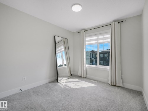 1214 Eaton Lane Nw, Edmonton, AB - Indoor