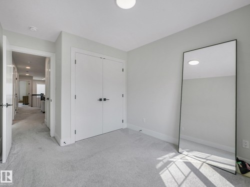 1214 Eaton Lane Nw, Edmonton, AB - Indoor Photo Showing Other Room