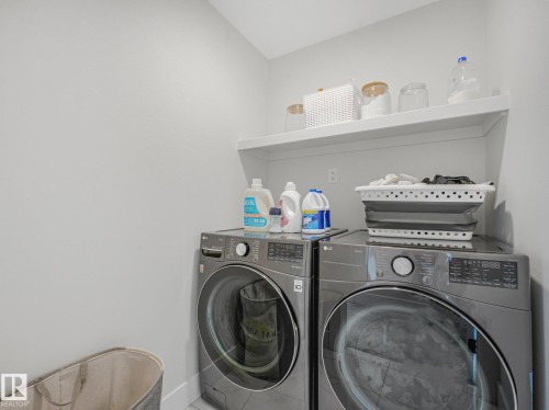 1214 Eaton Lane Nw, Edmonton, AB - Indoor Photo Showing Laundry Room