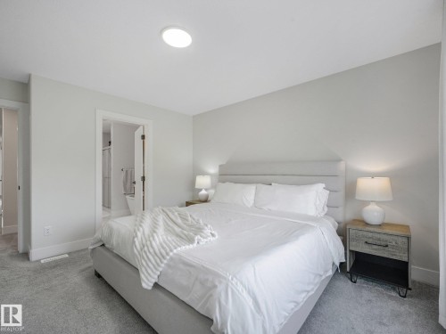 1214 Eaton Lane Nw, Edmonton, AB - Indoor Photo Showing Bedroom