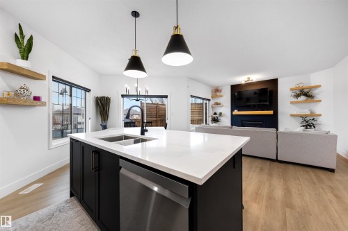 1322 Malone Place Nw, Edmonton, AB - Indoor Photo Showing Kitchen With Double Sink