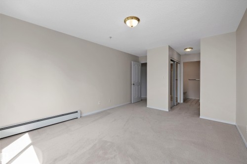 #207 911 Rabbit Hill Rd Nw, Edmonton, AB - Indoor Photo Showing Other Room
