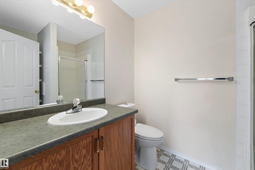 #207 911 Rabbit Hill Rd Nw, Edmonton, AB - Indoor Photo Showing Bathroom