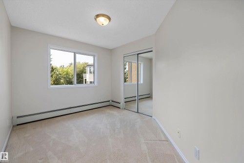 #207 911 Rabbit Hill Rd Nw, Edmonton, AB - Indoor Photo Showing Other Room