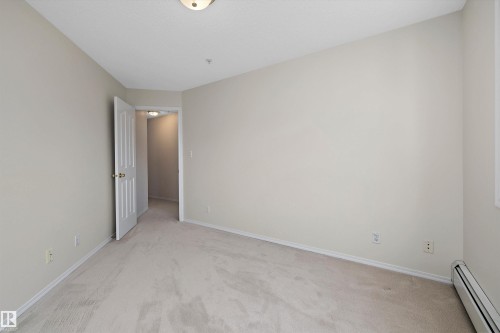 #207 911 Rabbit Hill Rd Nw, Edmonton, AB - Indoor Photo Showing Other Room