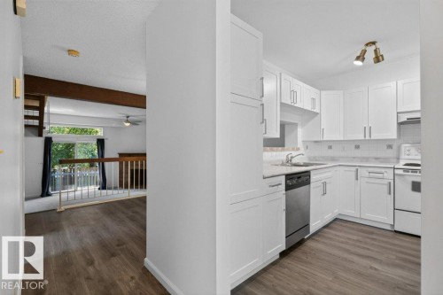 1501 Lakeside Green, St. Albert, AB - Indoor Photo Showing Kitchen With Double Sink