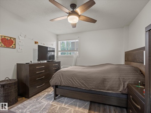 #304 11511 130 St Nw, Edmonton, AB - Indoor Photo Showing Bedroom
