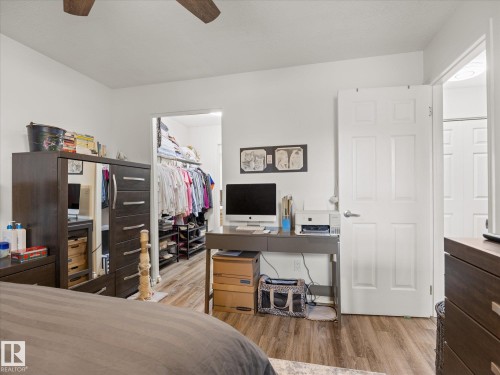 #304 11511 130 St Nw, Edmonton, AB - Indoor Photo Showing Bedroom