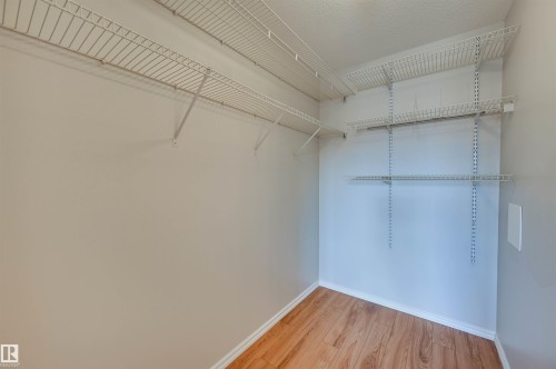 #430 4309 33 St, Stony Plain, AB - Indoor With Storage