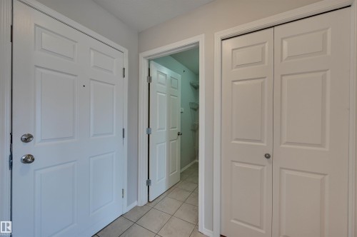 #430 4309 33 St, Stony Plain, AB - Indoor Photo Showing Other Room