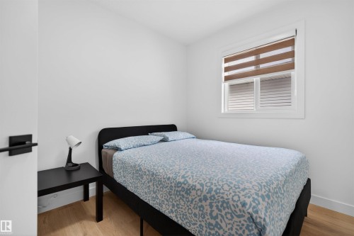 10915 159 Street Nw, Edmonton, AB - Indoor Photo Showing Bedroom