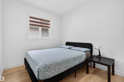 10915 159 Street Nw, Edmonton, AB - Indoor Photo Showing Bedroom