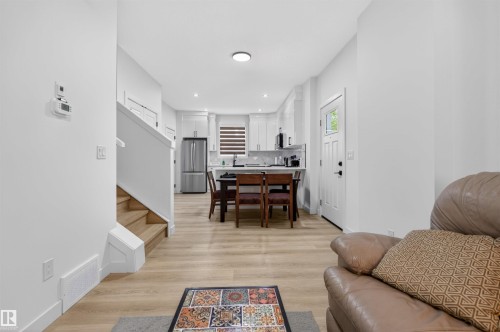 10915 159 Street Nw, Edmonton, AB - Indoor Photo Showing Living Room