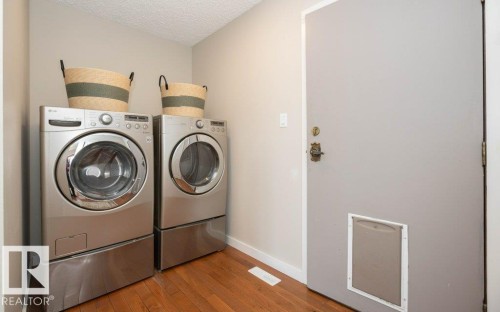 10737 108A Avenue, Westlock, AB - Indoor Photo Showing Laundry Room