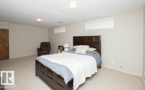 10737 108A Avenue, Westlock, AB - Indoor Photo Showing Bedroom